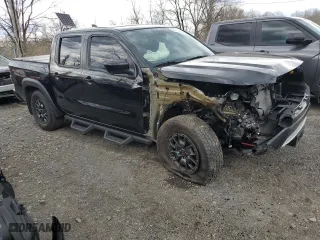 2024 Nissan Frontier PRO-4X with VIN 1N6ED1EKXRN600239, listed as a Copart auction lot 53429825 with 16,383 mi miles and Salvage Title. Bid and sale history available at carsss.com. Image 4.