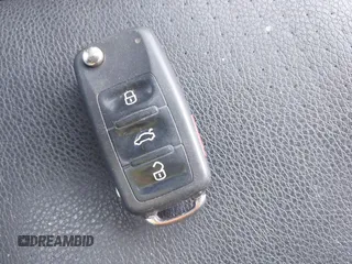 2012 Volkswagen Jetta SEL с VIN 3VWLX7AJ4CM471141, выставлен на аукционе IAAI как лот 42276054 с пробегом 143 196 миль миль и . История ставок и продаж доступна на DreamBid. Изображение 11.