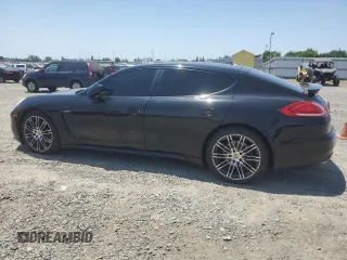 2015 Porsche Panamera 4 z VIN WP0AA2A74FL006965, wystawiony jako Copart lot #59812145 z przebiegiem 191 851 mil mil oraz Czysty tytuł • Clean title. Historia ofert i sprzedaży dostępna na DreamBid. Obrazek 2.