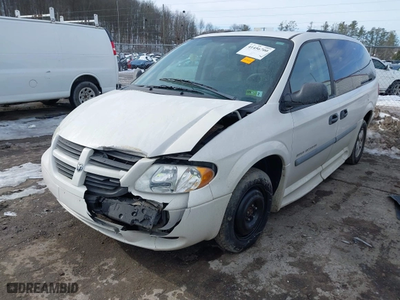 2006 Dodge Grand Caravan with VIN 1D4GP24RX6B710229, listed as a IAAI auction lot 41456700 with 157,098 mi miles. Bid and sale history available at carsss.com. Image 18.