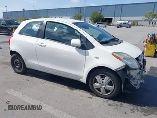 2008 Toyota Yaris with VIN JTDJT923885151383, listed as a IAAI auction lot 42057847 with 272,985 mi miles. Bid and sale history available at carsss.com. Image 1.