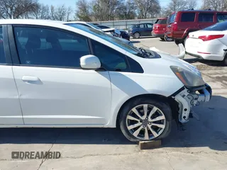 2013 Honda Fit Sport with VIN JHMGE8H54DC059358, listed as a IAAI auction lot 41776717 with 90,595 mi miles. Bid and sale history available at carsss.com. Image 19.