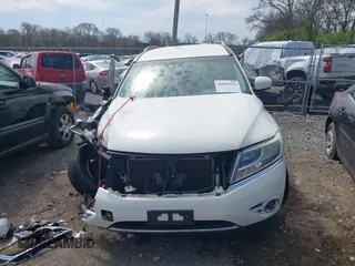 2016 Nissan Pathfinder S with VIN 5N1AR2MN0GC637700, listed as a IAAI auction lot 41899423 with Not provided miles and . Bid and sale history available at DreamBid. Image 13.