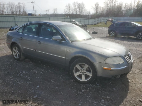 2004 Volkswagen Passat Sedan GLX with VIN WVWRH63B84P096330, listed as a Copart auction lot 51315765 with 67,003 mi miles and Salvage Title. Bid and sale history available at carsss.com. Image 4.