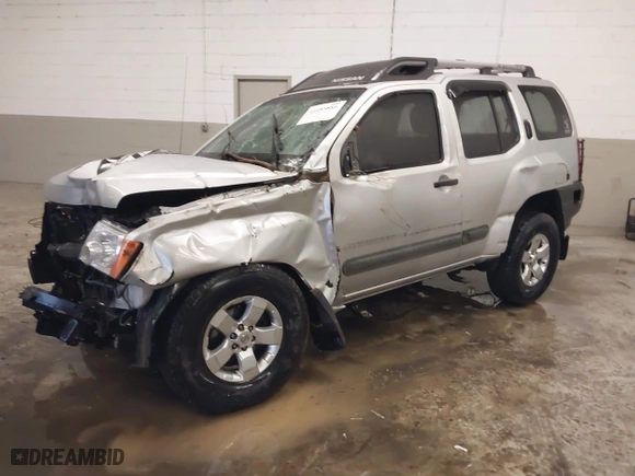 2011 Nissan Xterra Pro-4X with VIN 5N1AN0NW5BC523207, listed as a IAAI auction lot 41485885 with 167,577 mi miles. Bid and sale history available at carsss.com. Image 2.