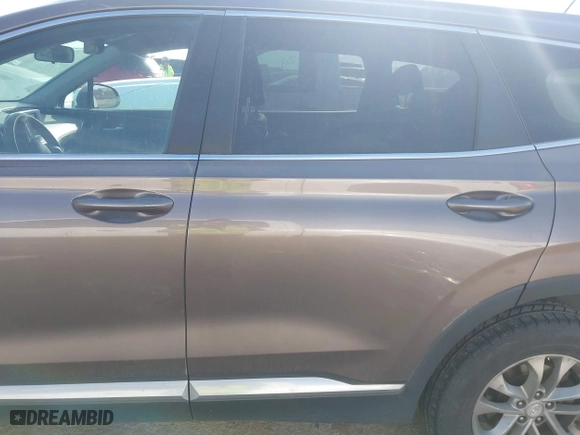 2019 Hyundai Santa Fe SE with VIN 5NMS23AD3KH117001, listed as a IAAI auction lot 41898888 with 108,418 mi miles. Bid and sale history available at carsss.com. Image 14.