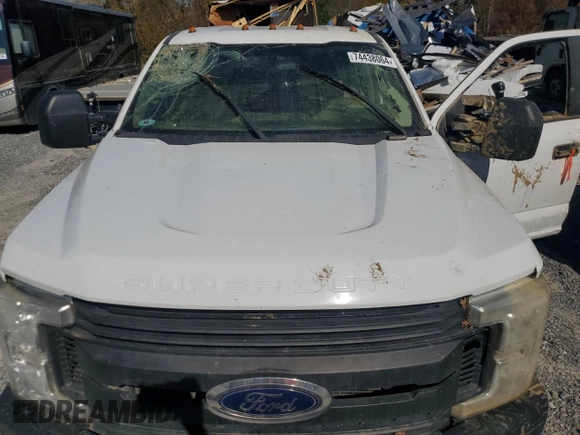 2017 Ford F-350 Platinum with VIN 1FT8W3B64HEC91041, listed as a Copart auction lot 74438064 with Not provided miles and Salvage title. Bid and sale history available at DreamBid. Image 11.