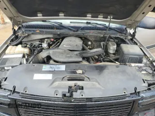 2004 Chevrolet Tahoe LS z VIN 1GNEC13V04J307606, wystawiony jako Copart lot #51999585 z przebiegiem 262 220 mil mil oraz Szkoda całkowita • Salvage title. Historia ofert i sprzedaży dostępna na DreamBid. Obrazek 12.