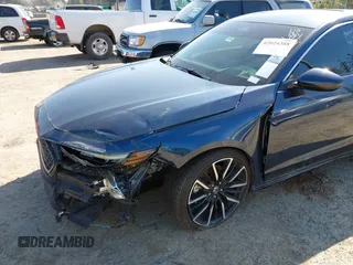 2023 Honda Accord Touring with VIN 1HGCY2F8XPA032989, listed as a IAAI auction lot 42024388 with 17,585 mi miles and . Bid and sale history available at DreamBid. Image 6.