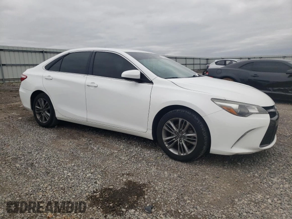 2015 Toyota Camry XLE with VIN 4T1BF1FK3FU941106, listed as a Copart auction lot 51180205 with 124,306 mi miles and Salvage Title. Bid and sale history available at carsss.com. Image 4.