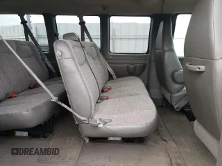 2007 Chevrolet Express Passenger z VIN 1GAHG39U571153735, wystawiony jako Copart lot #87535245 z przebiegiem 138 634 mil mil oraz Czysty tytuł • Clean title. Historia ofert i sprzedaży dostępna na DreamBid. Obrazek 11.