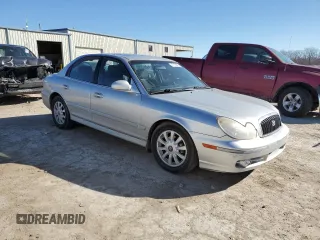 2005 Hyundai Sonata GLS with VIN KMHWF35H45A113584, listed as a Copart auction lot 47126885 with 105,482 mi miles and Salvage Title. Bid and sale history available at carsss.com. Image 4.