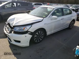 2014 Honda Accord Touring z VIN 1HGCR6F72EA006492, wystawiony jako Copart lot #71934982 z przebiegiem 206 848 mil mil oraz Szkoda całkowita • Salvage title. Historia ofert i sprzedaży dostępna na DreamBid. Obrazek 1.