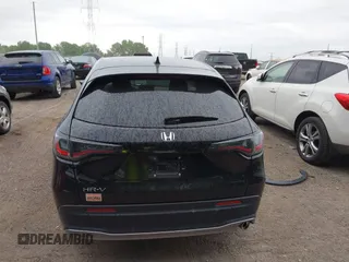 2024 Honda HR-V Sport with VIN 3CZRZ2H57RM701390, listed as a IAAI auction lot 42235082 with 10,001 mi miles and . Bid and sale history available at DreamBid. Image 16.