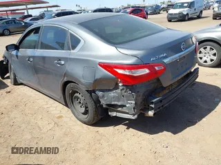 2016 Nissan Altima SR with VIN 1N4AL3AP9GC180232, listed as a IAAI auction lot 42125938 with 158,846 mi miles and . Bid and sale history available at carsss.com. Image 3.