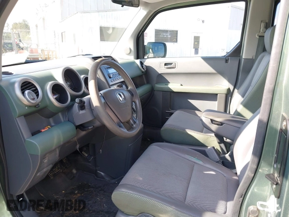 2003 Honda Element EX with VIN 5J6YH28503L000455, listed as a IAAI auction lot 41967906 with Not Provided miles and . Bid and sale history available at DreamBid. Image 5.