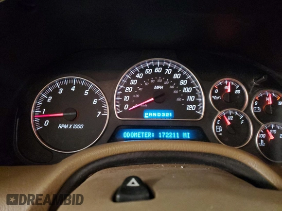 2002 GMC Envoy SLT with VIN 1GKDT13S822472292, listed as a Copart auction lot 52749785 with 172,211 mi miles and Salvage Title. Bid and sale history available at carsss.com. Image 9.
