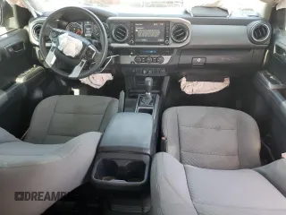 2021 Toyota Tacoma SR5 z VIN 3TMAZ5CNXMM156385, wystawiony jako Copart lot #57384245 z przebiegiem 61 686 mil mil oraz Nie do naprawy • Non repairable. Historia ofert i sprzedaży dostępna na DreamBid. Obrazek 8.