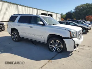 2019 GMC Yukon Denali with VIN 1GKS2CKJ1KR310963, listed as a Copart auction lot 75862254 with 102,602 mi miles and Salvage Title. Bid and sale history available at carsss.com. Image 4.