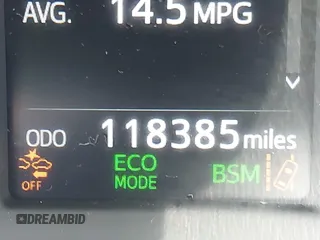 2018 Toyota RAV4 XLE z VIN JTMWFREV5JJ202927, wystawiony jako IAAI lot #42111306 z przebiegiem 118 385 mil mil oraz . Historia ofert i sprzedaży dostępna na DreamBid. Obrazek 16.