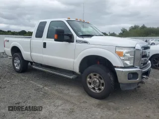 2014 Ford F-250 XL with VIN 1FT7X2B60EEA98593, listed as a Copart auction lot 72909114 with 109,041 mi miles and Clean title. Bid and sale history available at DreamBid. Image 4.