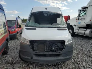 2021 Freightliner Sprinter z VIN W2Y4DCHY8MT047118, wystawiony jako Copart lot #73274434 z przebiegiem Nie podano mil oraz Szkody całkowita. Historia ofert i sprzedaży dostępna na DreamBid. Obrazek 5.