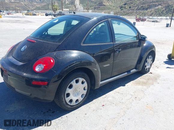 2010 Volkswagen Beetle с VIN 3VWPG3AG2AM011889, выставлен на аукционе IAAI как лот 41782303 с пробегом 178 876 миль миль и . История ставок и продаж доступна на DreamBid. Изображение 4.