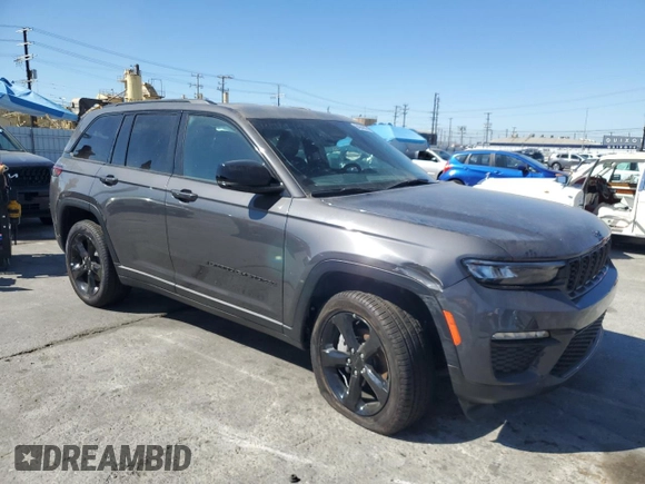 2024 Jeep Grand Cherokee Limited z VIN 1C4RJHBG2RC238800, wystawiony jako Copart lot #64044345 z przebiegiem 4 890 mil mil oraz Czysty tytuł • Clean title. Historia ofert i sprzedaży dostępna na DreamBid. Obrazek 4.