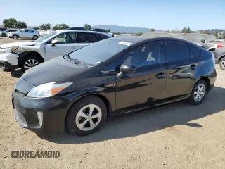 2015 Toyota Prius Four with VIN JTDKN3DU3F1901634, listed as a Copart auction lot 61444925 with 114,611 mi miles and Salvage title. Bid and sale history available at DreamBid. Image 1.