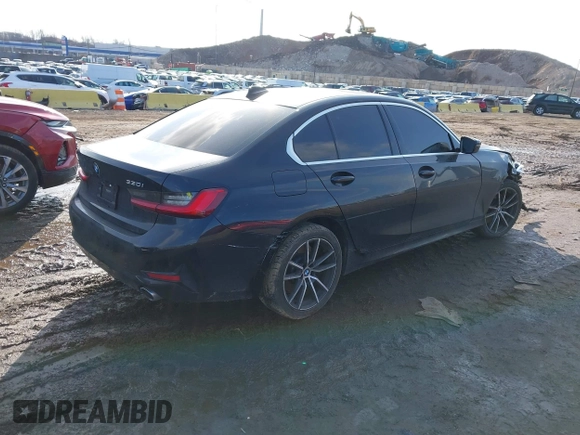 2019 BMW 3 Series 330i xDrive with VIN WBA5R7C58KFH25535, listed as a IAAI auction lot 41232856 with 85,401 mi miles. Bid and sale history available at carsss.com. Image 4.