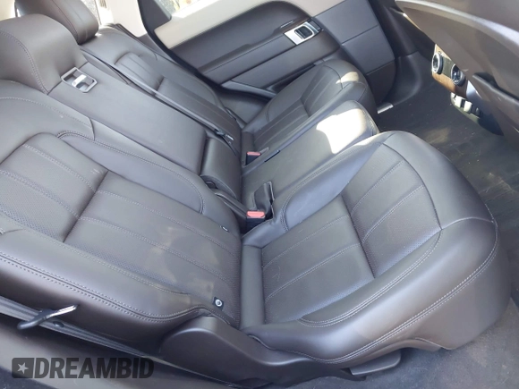 2018 Land Rover Range Rover Sport с VIN SALWR2RE7JA809817, выставлен на аукционе IAAI как лот 42308693 с пробегом 49 933 миль миль и . История ставок и продаж доступна на DreamBid. Изображение 8.