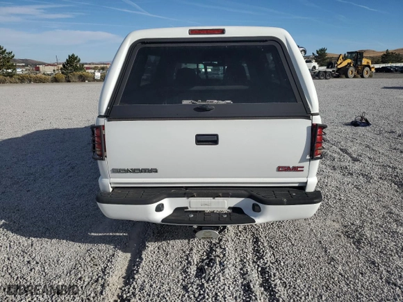 2003 GMC Sonoma SLS with VIN 1GTCS14X238197554, listed as a Copart auction lot 74321204 with 58,844 mi miles and Salvage Title. Bid and sale history available at carsss.com. Image 6.