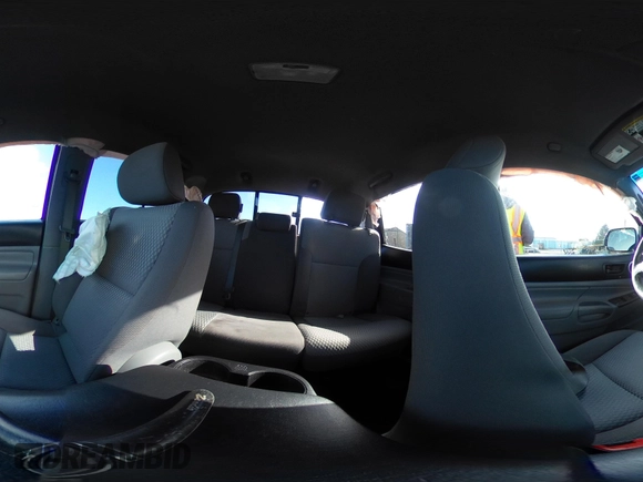 2015 Toyota Tacoma with VIN 3TMMU4FN1FM077045, listed as a IAAI auction lot 41670552 with 118,983 mi miles and . Bid and sale history available at DreamBid. Image 19.