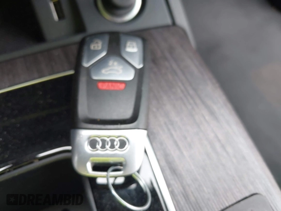 2021 Audi Q5 Premium with VIN WA1AAAFY2M2008206, listed as a IAAI auction lot 42129096 with 65,686 mi miles and . Bid and sale history available at DreamBid. Image 11.