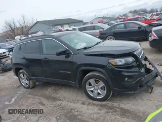 2022 Jeep Compass Latitude with VIN 3C4NJDBB9NT216660, listed as a IAAI auction lot 41505717 with 23,605 mi miles and . Bid and sale history available at DreamBid. Image 13.