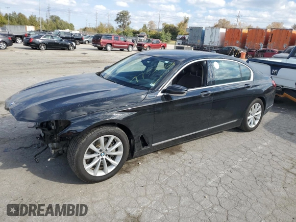 2018 BMW 7 Series 740i xDrive with VIN WBA7E4C54JGV23901, listed as a Copart auction lot 77322824 with 70,922 mi miles and Salvage Title. Bid and sale history available at carsss.com. Image 1.