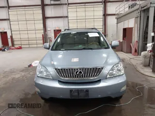 2004 Lexus RX 330 with VIN JTJHA31UX40016227, listed as a IAAI auction lot 42024516 with 224,171 mi miles. Bid and sale history available at carsss.com. Image 12.