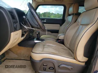 2007 Hummer H3 SUV с VIN 5GTDN13E178244020, выставлен на аукционе Copart как лот 55642585 с пробегом 158 807 миль миль и Списание • Salvage title. История ставок и продаж доступна на DreamBid. Изображение 7.