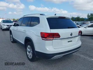 2018 Volkswagen Atlas S с VIN 1V2AP2CAXJC540812, выставлен на аукционе IAAI как лот 41443187 с пробегом 83 511 миль миль и . История ставок и продаж доступна на DreamBid. Изображение 3.