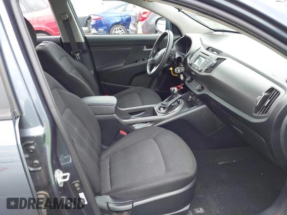 2013 Kia Sportage LX with VIN KNDPB3A26D7452008, listed as a IAAI auction lot 42435597 with 109,397 mi miles and . Bid and sale history available at DreamBid. Image 5.
