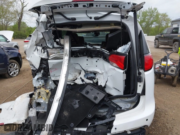 2017 Chrysler Pacifica Limited with VIN 2C4RC1GG0HR598664, listed as a IAAI auction lot 42138539 with 95,934 mi miles and . Bid and sale history available at DreamBid. Image 17.