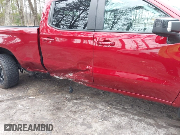 2022 Chevrolet Silverado 1500 RST with VIN 1GCUDEED6NZ557027, listed as a IAAI auction lot 41602219 with 9,816 mi miles and . Bid and sale history available at DreamBid. Image 6.