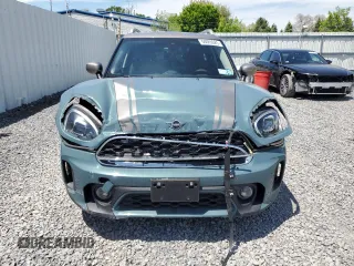 2024 MINI Countryman Cooper S with VIN WMZ83BR03R3R51328, listed as a Copart auction lot 58885025 with 3,089 mi miles and Salvage title. Bid and sale history available at DreamBid. Image 5.