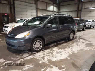 2009 Toyota Sienna XLE with VIN 5TDBK22C29S028110, listed as a IAAI auction lot 41496169 with 253,057 mi miles and . Bid and sale history available at DreamBid. Image 2.