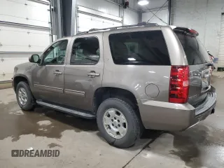 2011 Chevrolet Tahoe LT z VIN 1GNSKBE02BR290660, wystawiony jako Copart lot #87083164 z przebiegiem 177 933 mil mil oraz Szkoda całkowita • Salvage title. Historia ofert i sprzedaży dostępna na DreamBid. Obrazek 2.