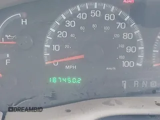 2000 Ford F-150 XL with VIN 1FTZX1723YKB48613, listed as a IAAI auction lot 41611851 with 187,450 mi miles. Bid and sale history available at carsss.com. Image 15.