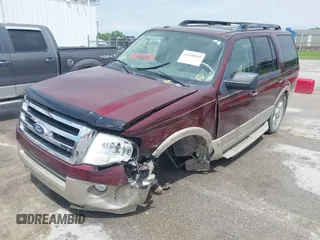 2010 Ford Expedition Eddie Bauer z VIN 1FMJU1J53AEA43322, wystawiony jako IAAI lot #42210044 z przebiegiem 216 195 mil mil oraz . Historia ofert i sprzedaży dostępna na DreamBid. Obrazek 6.
