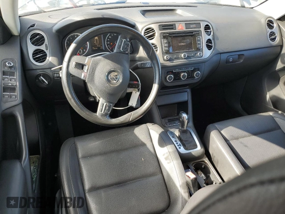 2011 Volkswagen Tiguan S with VIN WVGAV7AX9BW539058, listed as a Copart auction lot 62269615 with 168,795 mi miles and Clean title. Bid and sale history available at DreamBid. Image 8.