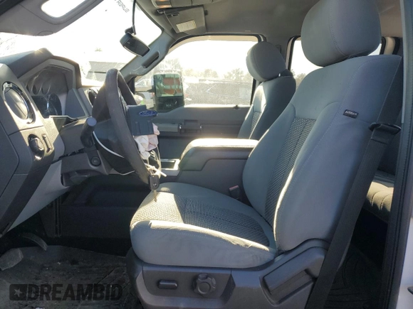 2016 Ford F-250 Lariat z VIN 1FT7W2BT6GEB60509, wystawiony jako Copart lot #46490975 z przebiegiem 162 282 mil mil oraz Szkoda całkowita • Salvage title. Historia ofert i sprzedaży dostępna na DreamBid. Obrazek 7.