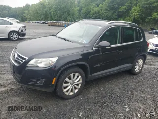 2011 Volkswagen Tiguan SEL z VIN WVGBV7AX3BW527699, wystawiony jako Copart lot #61377945 z przebiegiem 137 724 mil mil oraz Czysty tytuł • Clean title. Historia ofert i sprzedaży dostępna na DreamBid. Obrazek 1.